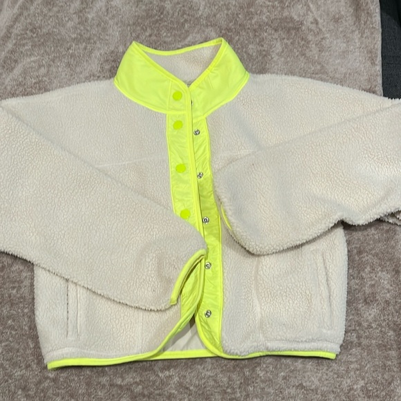 Girls coat - Picture 1 of 4